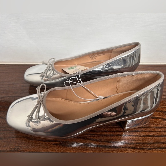 Women’s Silver Joy Ballet Pumps, A New Day, Sz. 8 1/2 - Picture 4 of 9